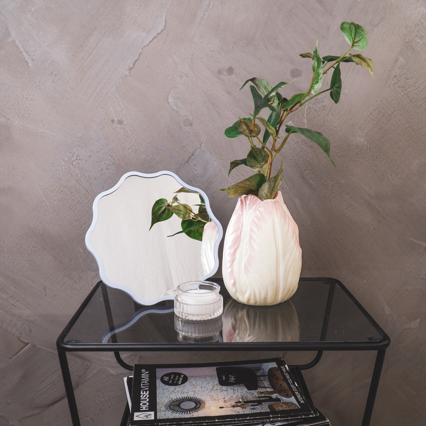 Tulip Vase Pink and White – Earthenware – 19 cm