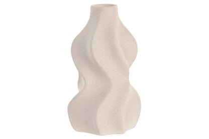 Organische stoneware vaas 18 cm met gedraaid design in gebroken wit en subtiele spikkels.
