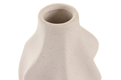 Organische Stoneware Vaas 18 cm – Gebroken Wit met Subtiele Spikkels en Gedraaid Design