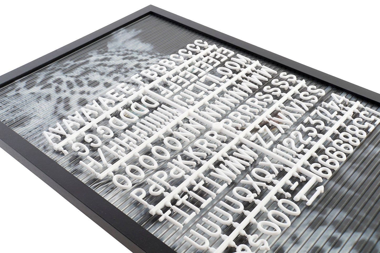 Black Letter Board Leopard Print – 30x45 cm – Includes Letters