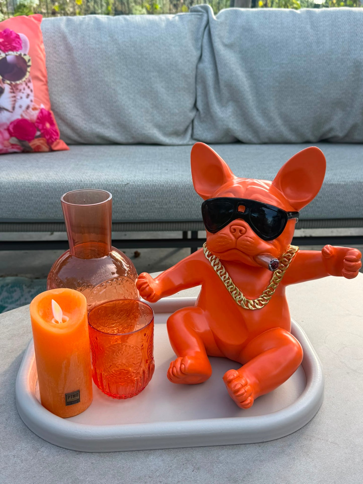 Gangster Bulldog Wijnfleshouder Oranje – Polyresin – 25 cm
