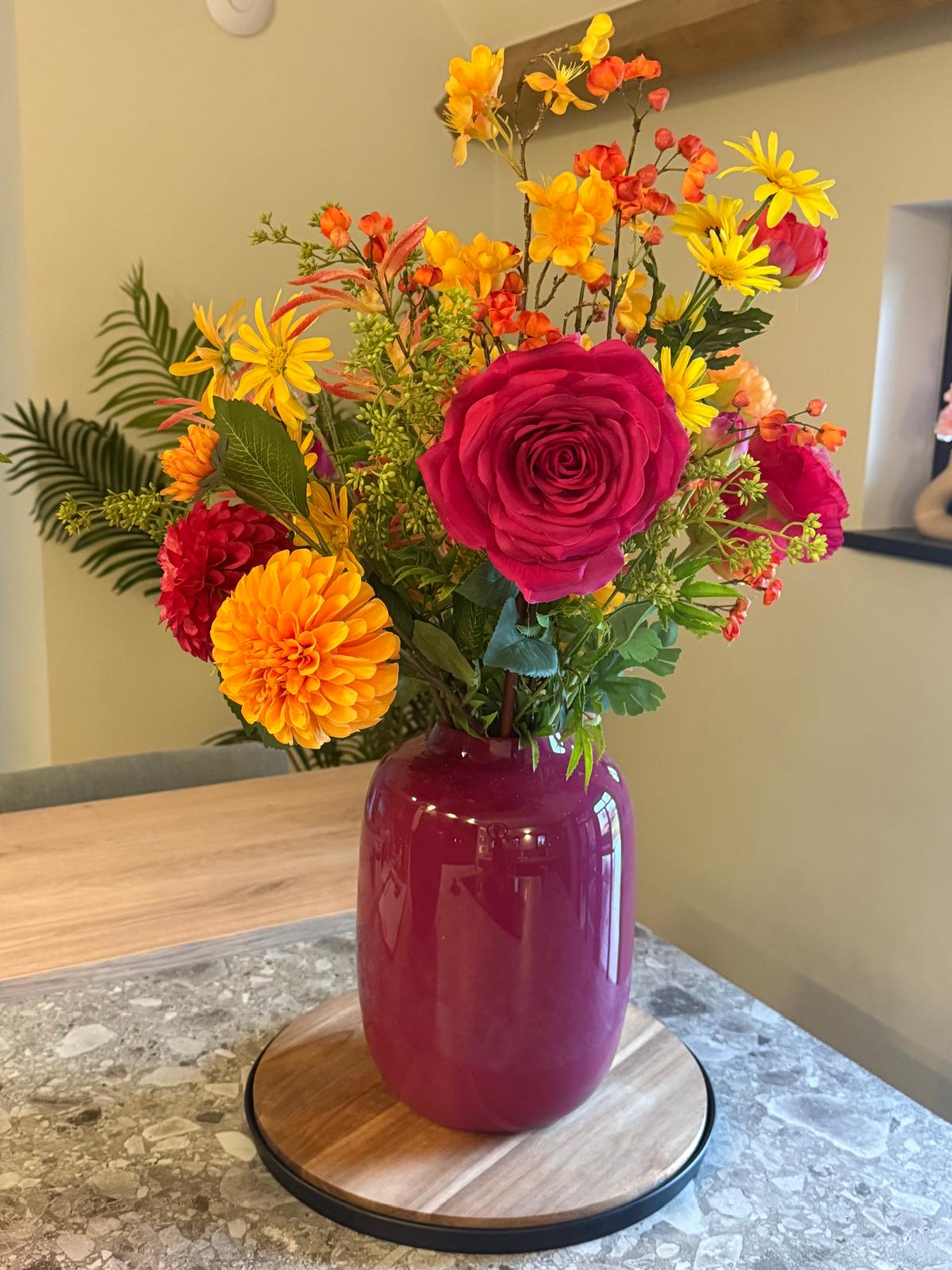 Vase The World Arctic Vase Mauve mit Seidenstrauß (14 Zweige)